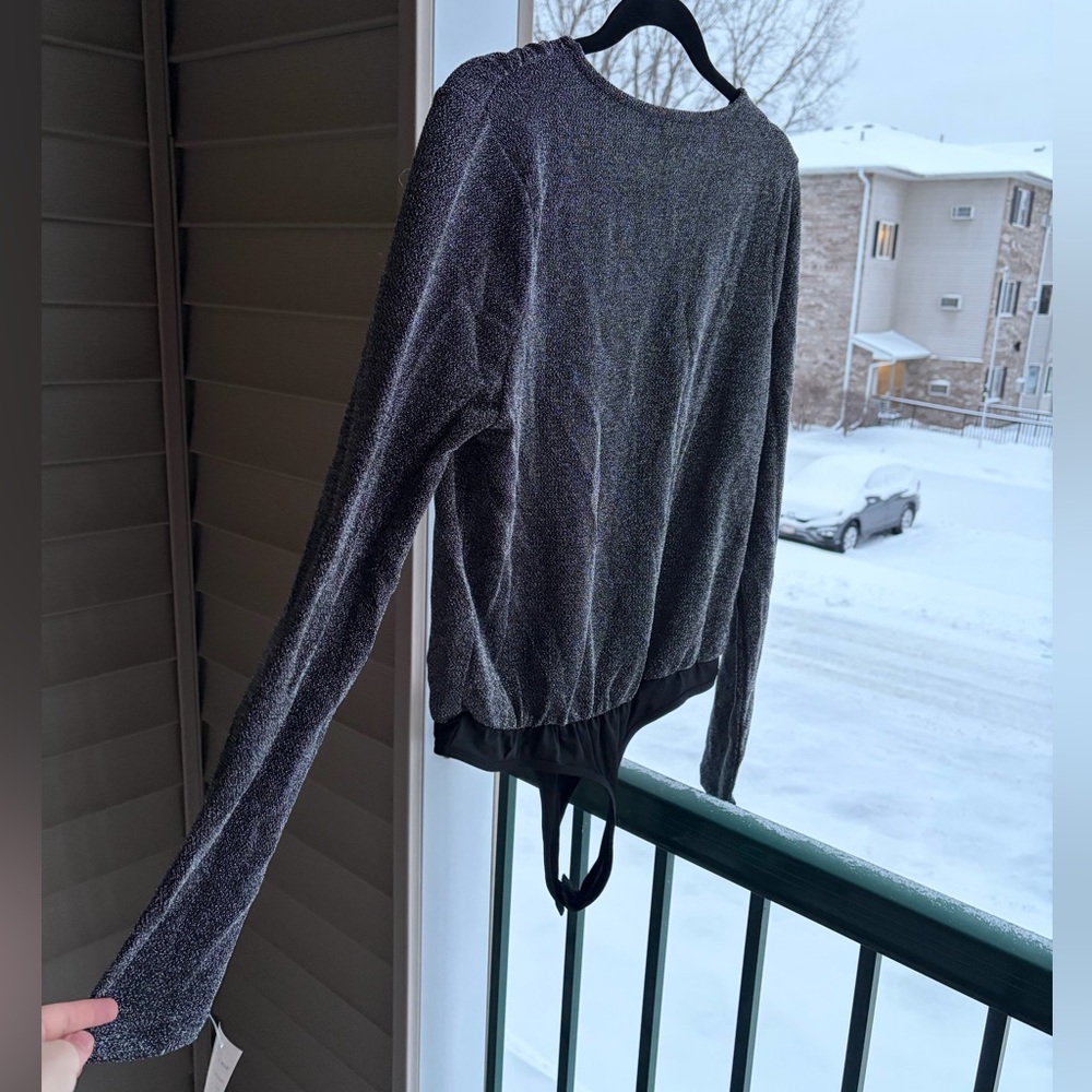 🆕✨ Steve Madden Metallic Silver Wrap Bodysuit Top Long Sleeve Party Size L Chic - Picture 6 of 15